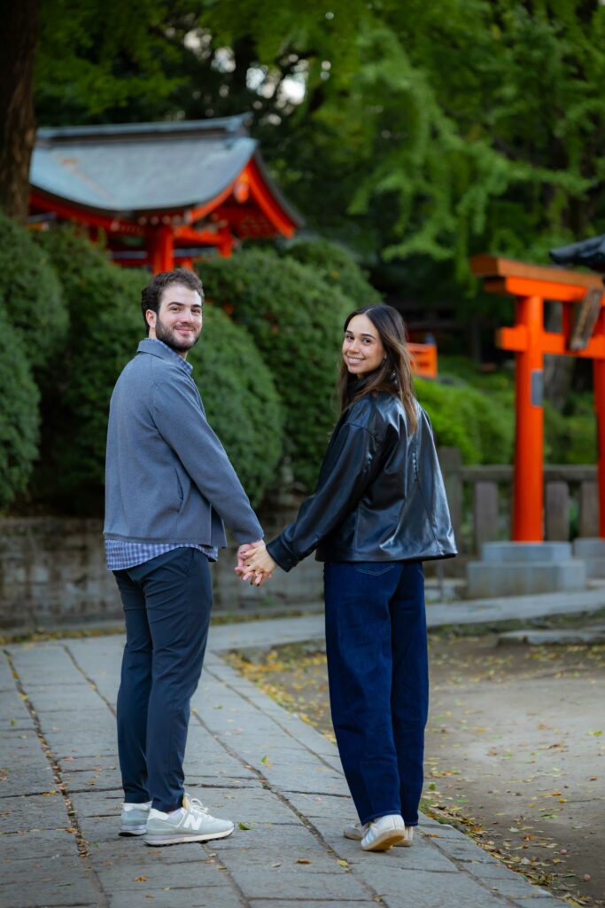 Surprise proposal in Tokyo at the Nezu shrine with a professional photographer