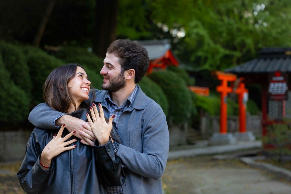 Surprise proposal in Tokyo at the Nezu shrine with a professional photographer